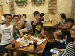 卓资烧烤加盟,学烧烤技术,开烧烤店多少钱疯狂烤翅加盟