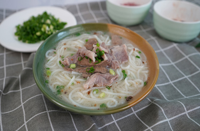 卓资原味汤粉王培训